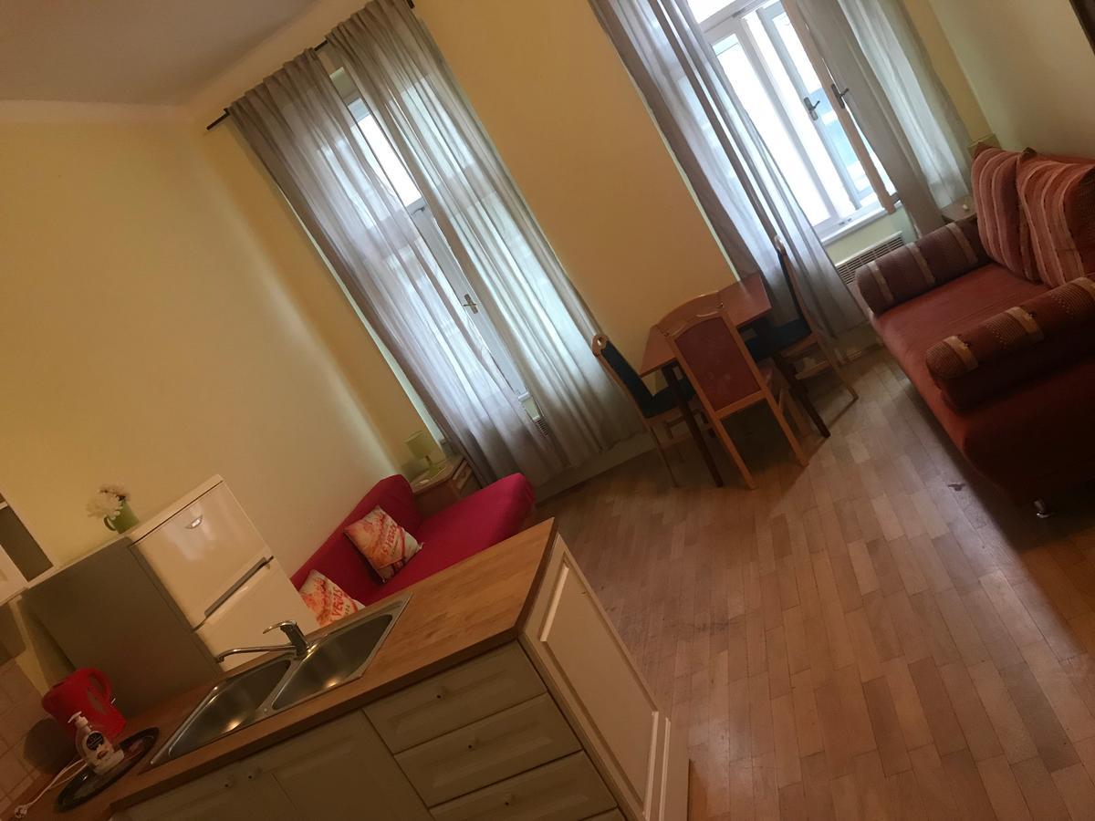 Blahnikova Aparthotel Prag Eksteriør billede